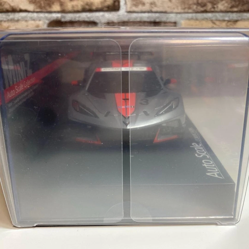 Kyosho Mini-Z Chevrolet Corvette C8.R Gunmetal/Red - Image 4 of 4