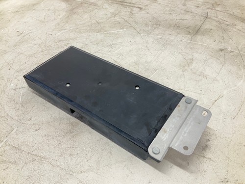17 Jaguar XE BCM Body Control Module OEM CM - Picture 7 of 10