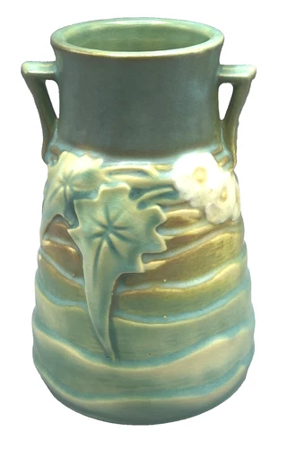 Roseville Art Pottery 6 1/4" Green Luffa Handled Vase 684-6