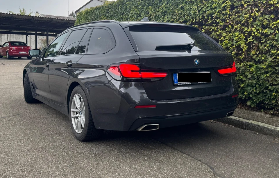 BMW 520d Touring G31 – Top Ausstattung – EZ 2021 – 132.000 km – 8-fach bereift - Bild 3 von 4