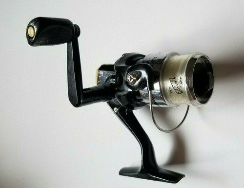 UN MULINELLO DA PESCA VINTAGE USATO MA IN OTTIME CONDIZIONI SET1 NO PREZZO DI RISERVA - Foto 4 di 4
