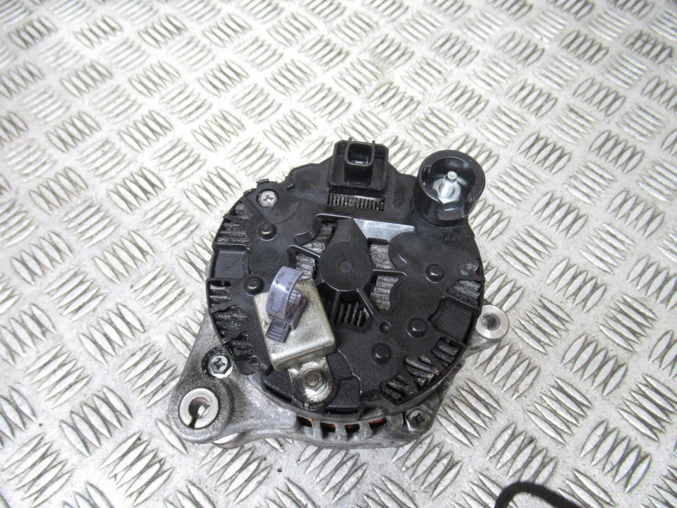 Honda HR-V I-VTEC EX RU 2017 1,5 gasolina CVT automático MK2 alternador ref18303 Foto 2 de 4