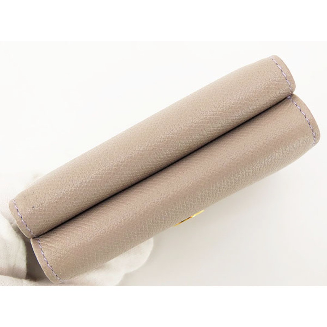 CHANEL Super  Condition  Coco Button W Hook Walle… - image 4