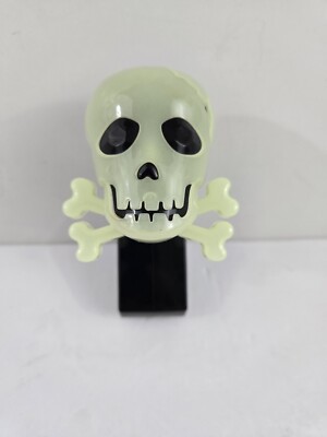 Bath & Body Works Glow-in-the-Dark Skull Crossbones Wallflower Plug in Halloween
