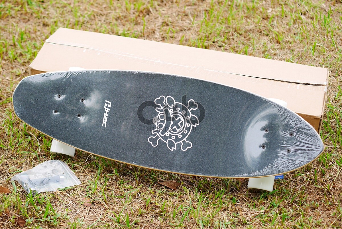 SURF SKATE BOARD ONEPIECE TONY CHOPPER X HONDA MONKEY125