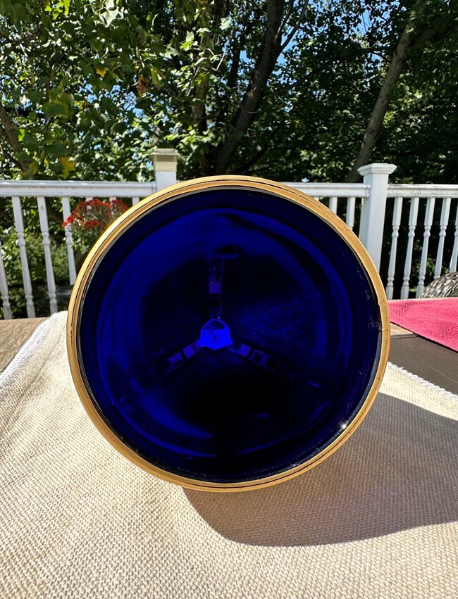Picture 2 of 4