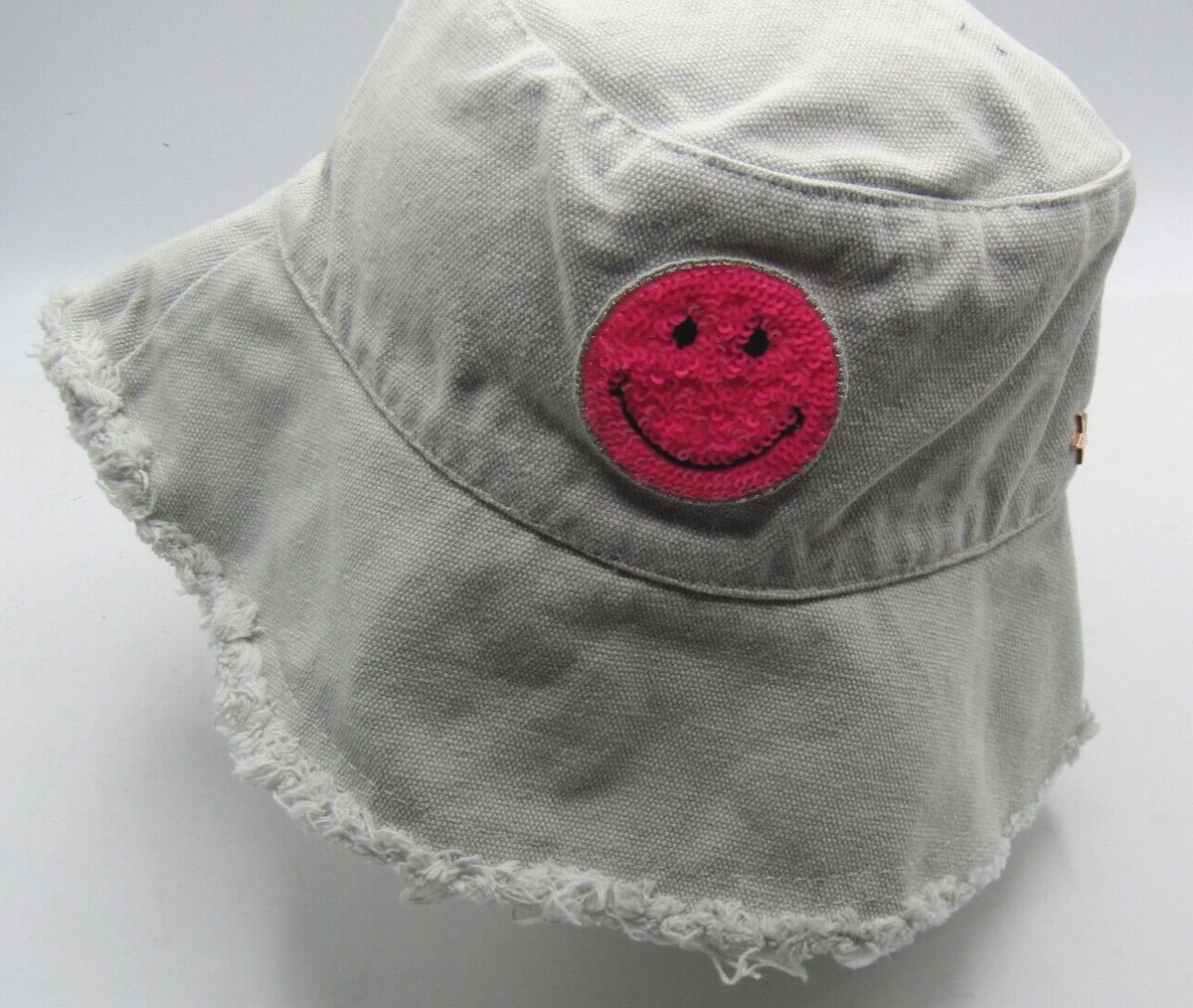 NWT Jocelyn Light Grey Smiley Sequence Bucket Hat | eBay display picture 2