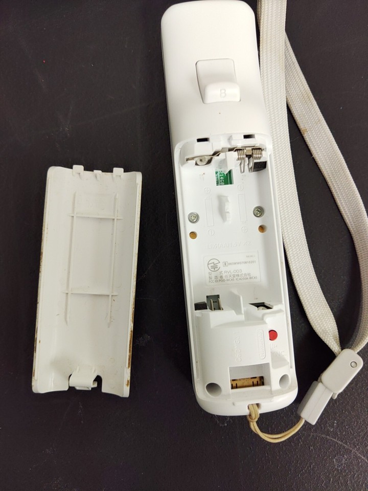 PSYCLONE Controller Zapper Gun Nintendo Wii w/ Controller & 3 Games eBay