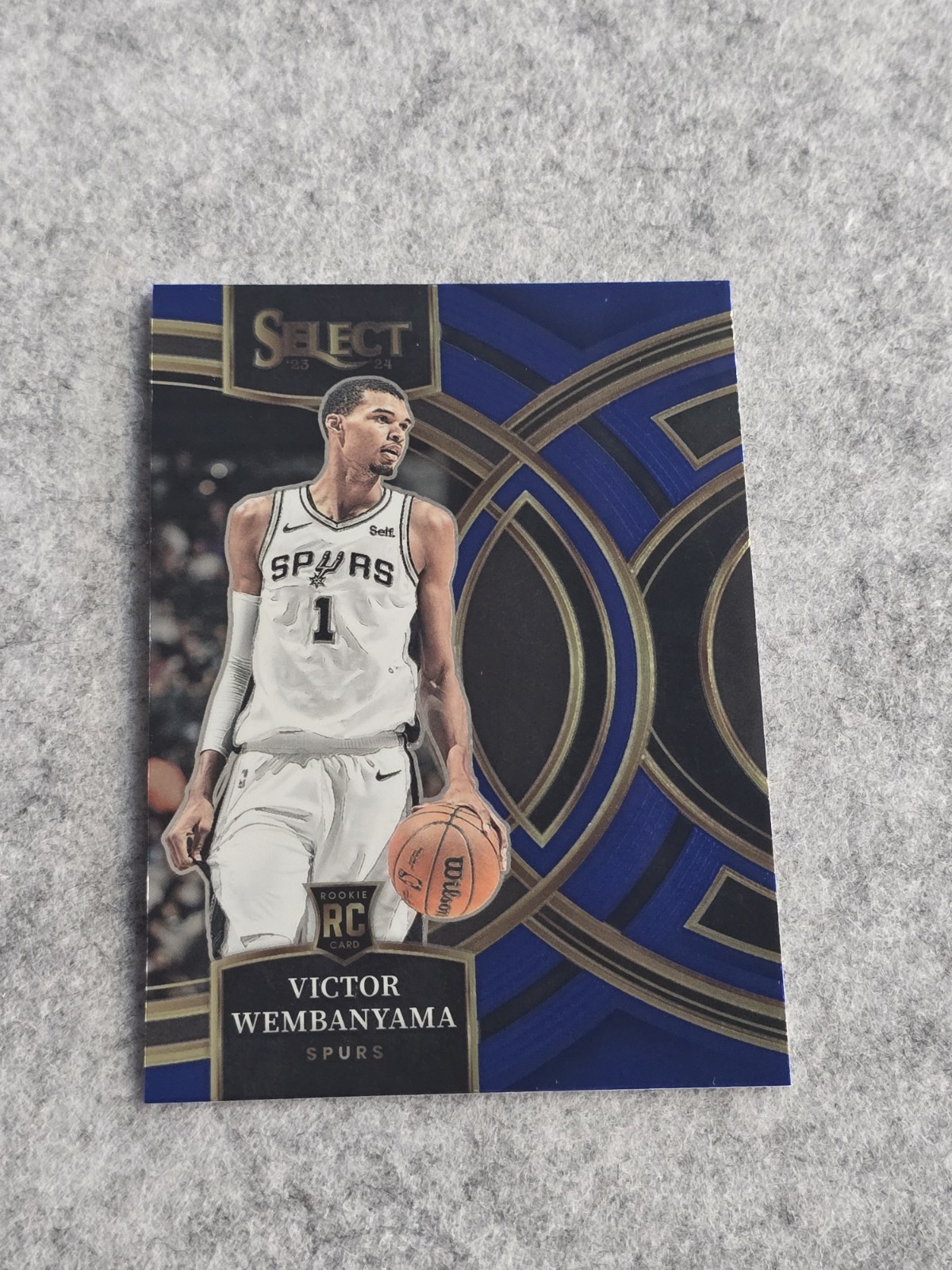 2023-24 Panini Select - Premier Level Victor Wembanyama #121 Blue (RC)