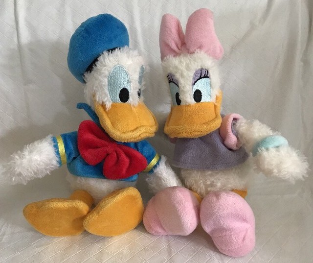 Authentic Disney Parks Donald Duck Daisy Duck Plush Fuzzy Soft Dolls 10