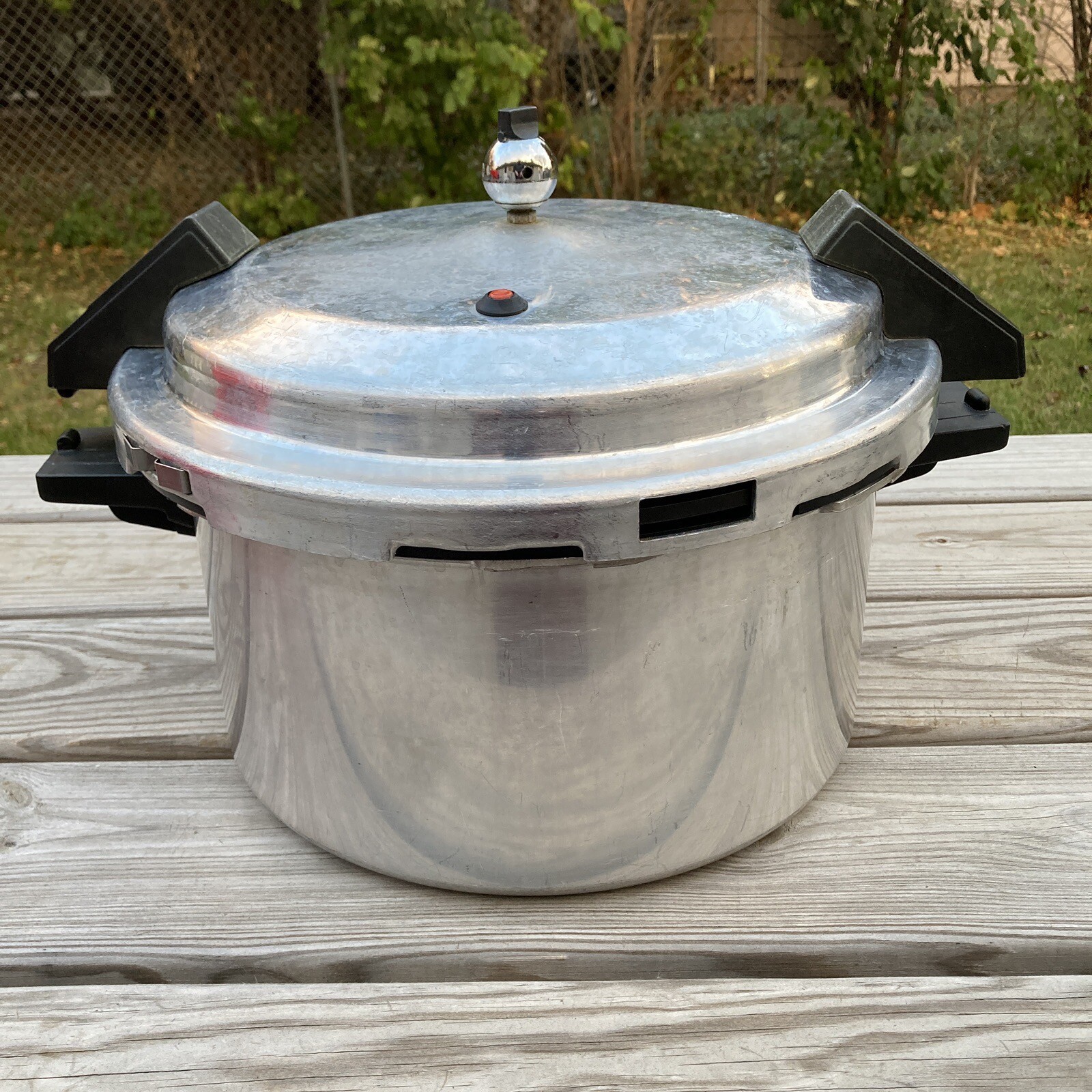 Mirro Matic 12 Quart Pressure Cooker And Canner 11.4 Liters 92012 57G4 040328 eBay