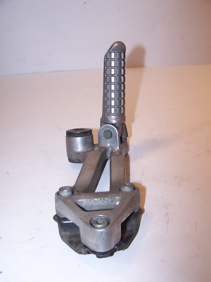 NOS Kawasaki ZX1100 Ninja ZZR 1100 90-91 Foot Peg Bracket R.H.