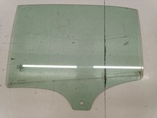 Mercedes-Benz A W177 2019 Hinten links Fenster Scheibe Tür hinten 43R00048 Mercedes-Benz A W177 2019 Hinten links Fenster Scheibe Tür hinten 43R00048