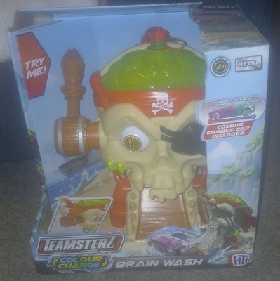 Teamsterz Colour Change Brain Wash and Beast Machines Auto - Box beschädigt & kein Auto