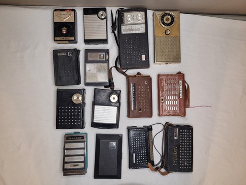 Lot Of 14 Vintage Transistor Radios, Hong Kong, Taiwan, Japan