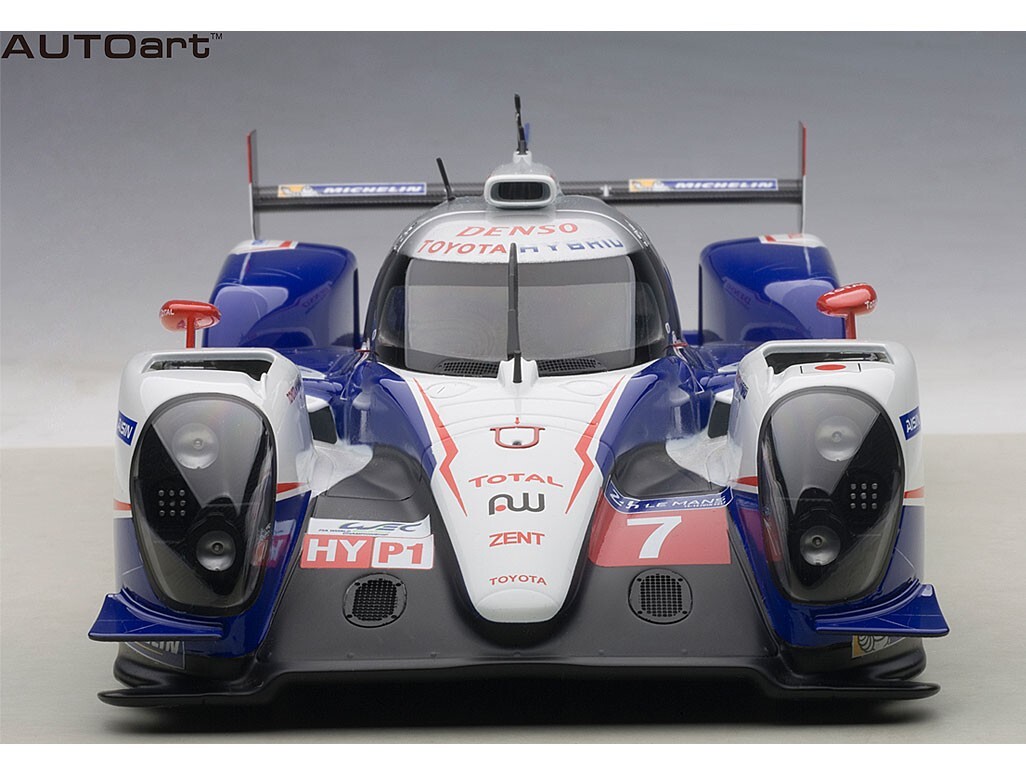 ※ジャンク品　AUTOart 2014 TS040 1/18 AUTOart Toyota Ts040 Hybrid Le Mans 2014 Composite Model Car