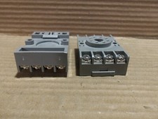 NEW LOT OF 2 SQUARE D 8501 NR51 RELAY BASE/SOCKET 10 AMP - 300 VOLTS 8501NR51