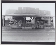RARE KUA AINA SHOP 1981 ORIGINAL HAND PRINTED 8x10 INCH PHOTO BY PHOTOGRAPHER