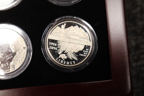 U. S. Proof Commemorative Half Dollar Collection (Lot of 20) & Display Case PCS - Picture 7 of 15