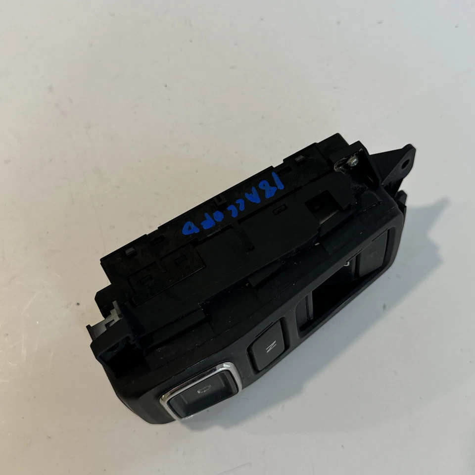 2018 HONDA ACCORD ELECTRONIC FLOOR SHIFTER SWITCHES ASSY OEM 54000TVCL910M1 - Image 4 of 4