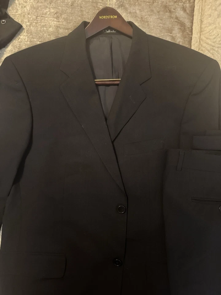 Traje de dos piezas para hombre Hugo Boss Tizian 46R Foto 3 de 4