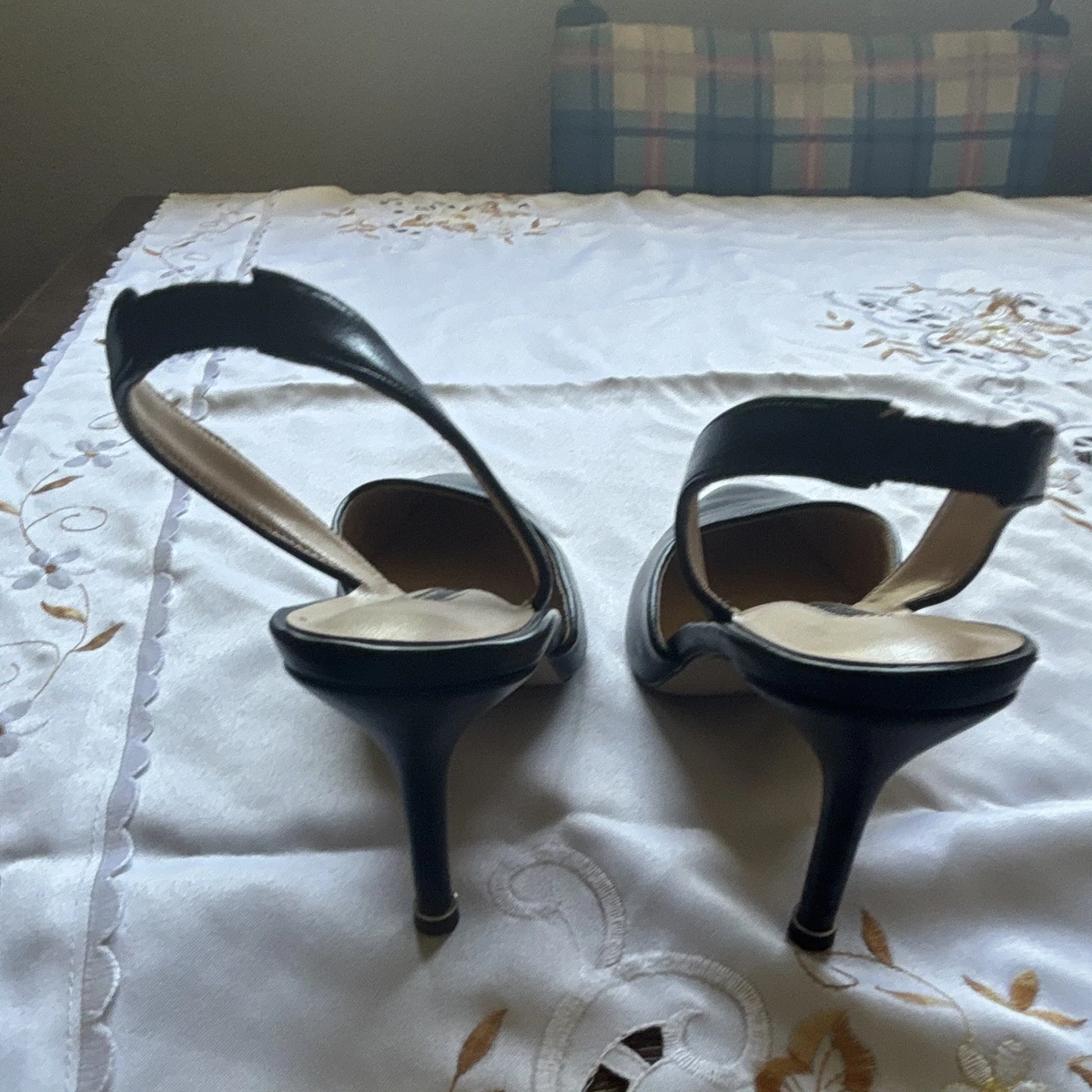 Manolo Blahnik 39 for sale - eBay