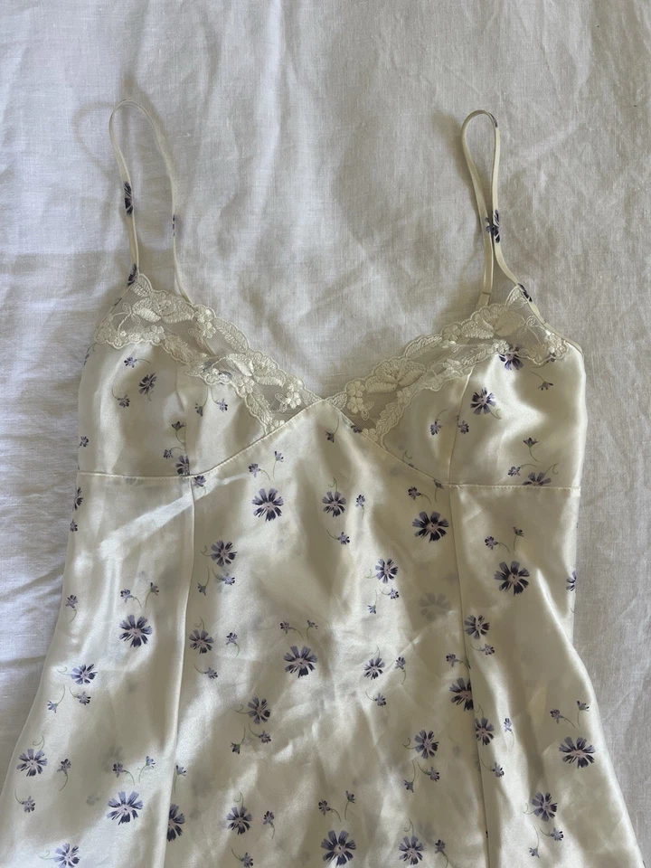 Victoria’s Secret White Slip Dress With Purple Floral Pattern & Lace Size Medium - Image 2 of 4