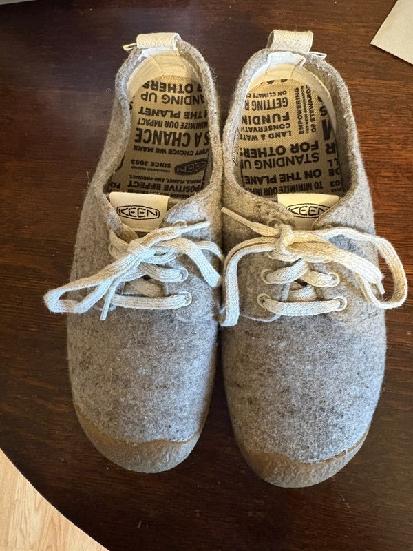 KEEN Men’s Mossy Derby Shoes 8.5 Taupe Felt/Birch Recycled Wool Casual