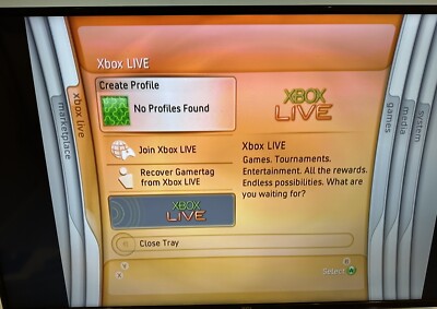 Official Microsoft Xbox 360 Console w BLADES DASHBOARD