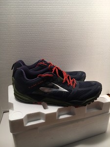 brooks cascadia 11 mens brown