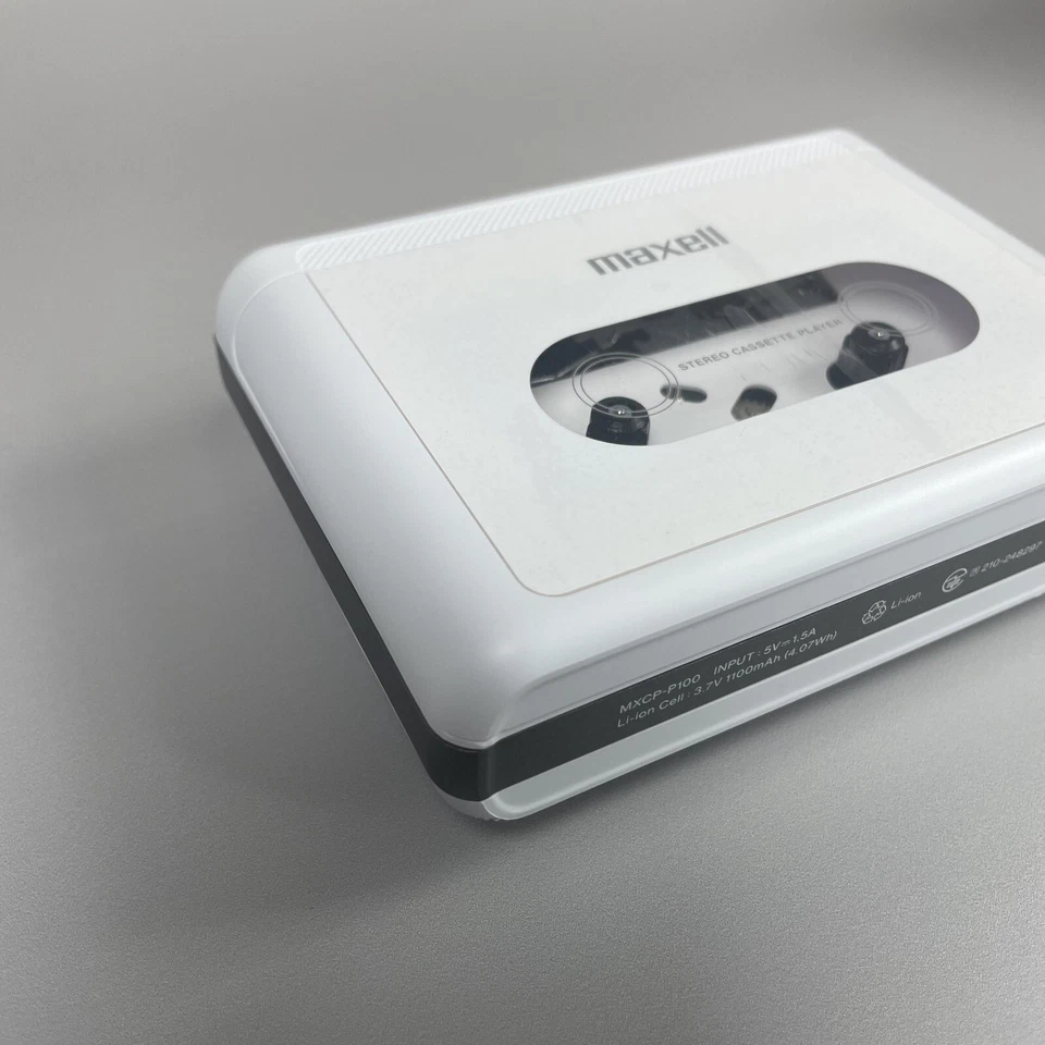 maxell MXCP-P100 Portable Cassette Player White MXCP-P100WH from Japan - Image 3 of 4