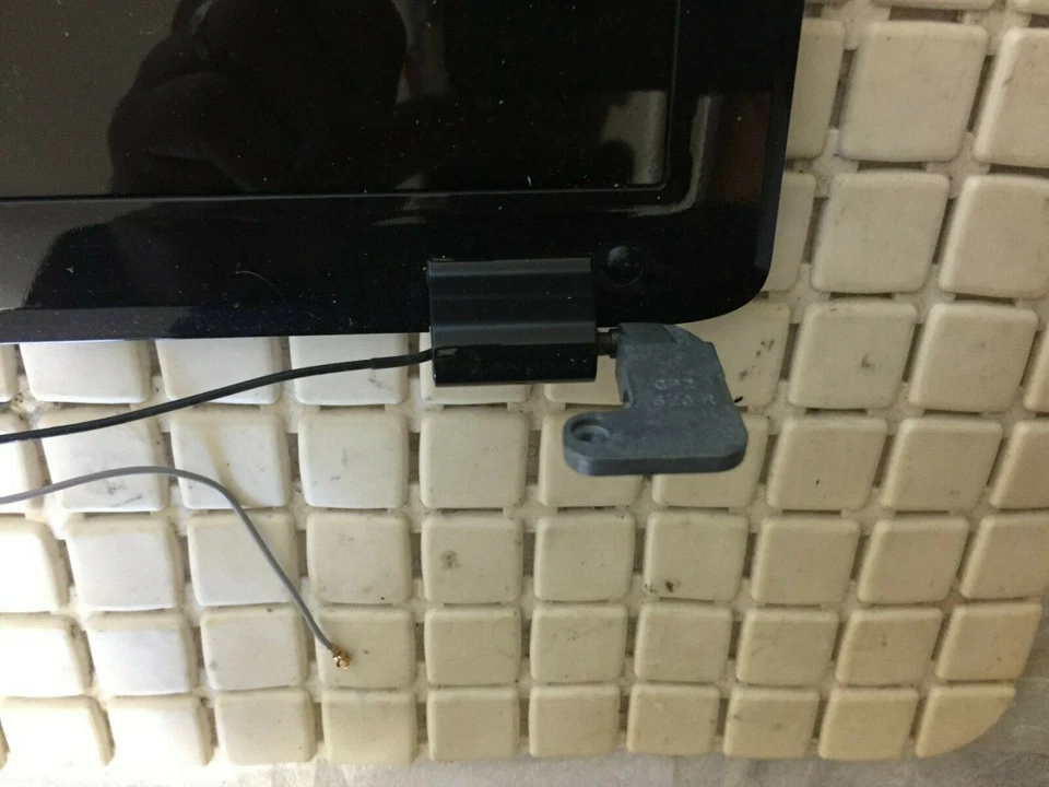 Cubierta marco bisagras planas con LCD incluido montado Acer Aspire 5535 5525 Foto 2 de 4