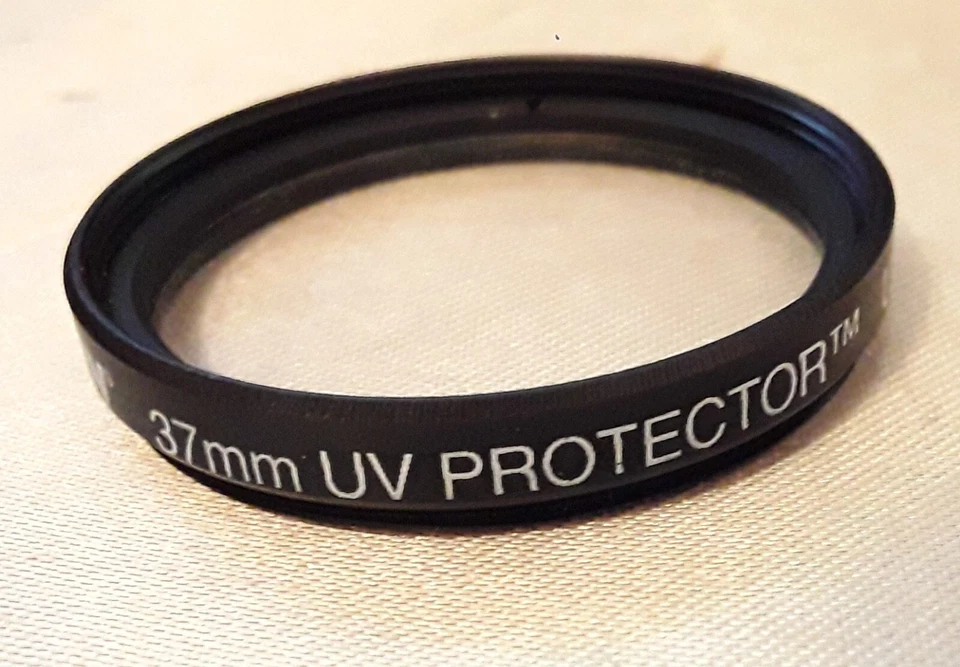 Tiffen 37mm Lens Filter Kit and Soft Pouch with Bower Adapter Ring 30.5mm/37mm - Image 3 of 4