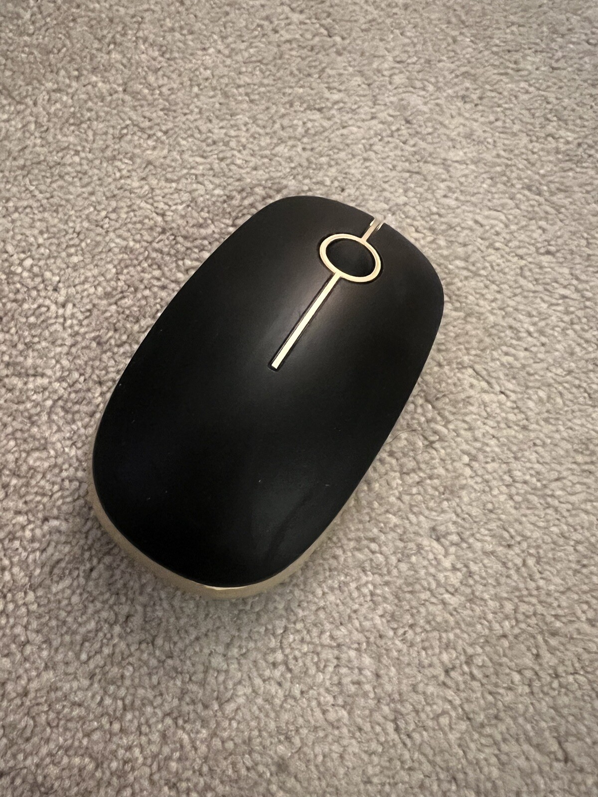 Slim 2.4G Wireless Mouse with Silent Scroll Wheel for Quiet Use-image