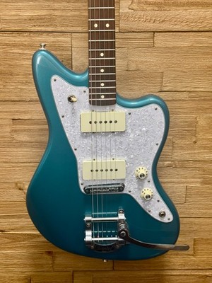 Fender LE American Special Jazzmaster Guitar- 2016- Ocean Turquoise- Bigsby w/HC