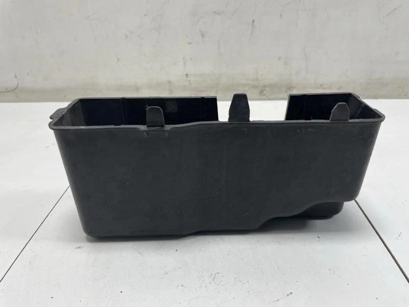 Mazda 5 Sport 2012 caja de batería cubierta lateral OEM+ Foto 4 de 4