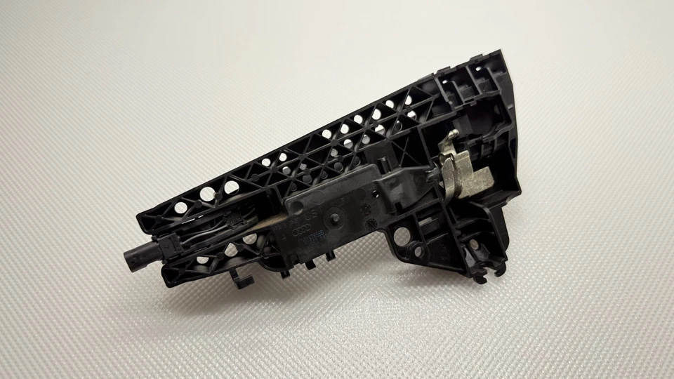 Conjunto de manija de puerta exterior delantera derecha Audi Q5 2009-2017 8T0837886 OEM Foto 4 de 4