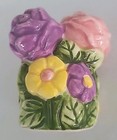 Set of Ceramic, Flower Basket, Bouquet, Salt and Pepper Shakers. — photo 7