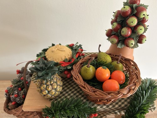 Byers Choice Thanksgiving Christmas Holiday Table - Picture 6 of 18
