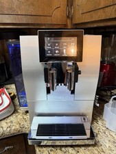Jura Z8 Aluminum Black Automatic Coffee & Exp...
