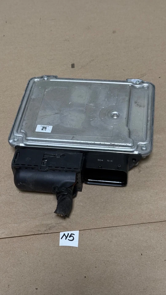 Блок управления двигателем 2,0 л 2011 2012 Volkswagen Eos 06J906027AR OEM N5 - Изображение 3 из 3