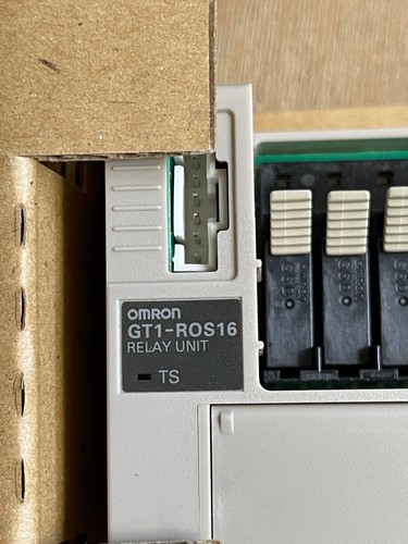 OMRON GT1-ROS16 PLC MODULE RELAY OUTPUT UNIT NEW - Picture 7 of 7