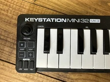 M-Audio Keystation Mini 32 MK3 32-key Keyboard Controller
