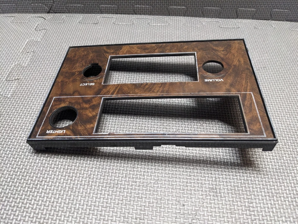 Oldsmobile Cutlass Supreme 1978-1983 tablero central radio ajuste climático bisel panel Foto 4 de 4