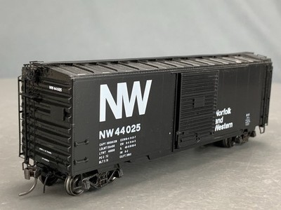 HO KADEE 5004 40  PS-1 Boxcar Norfolk & Western #44025 HO8144
