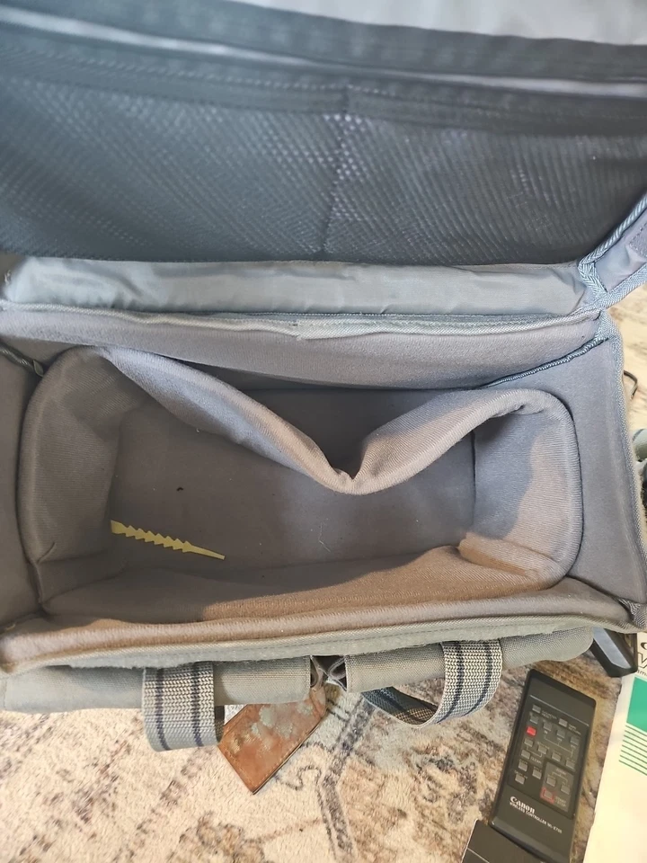 VINTAGE 1988 80s CANON VM-E708A VIDEO CAMCORDER CANOVISION 8 BUNDLE - Image 3 of 4