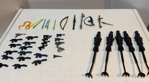 Vintage Star Wars 1977-1985 Weapon And Accessories Lot Of 41 Last 17 Bow *183