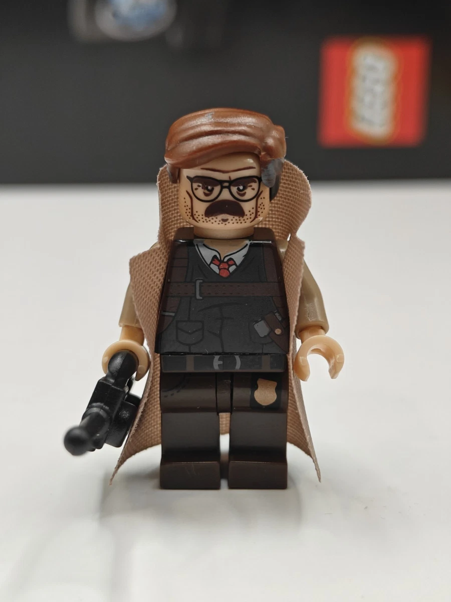 Preços baixos em Comissário Gordon Batman Lego (r) Brinquedos de