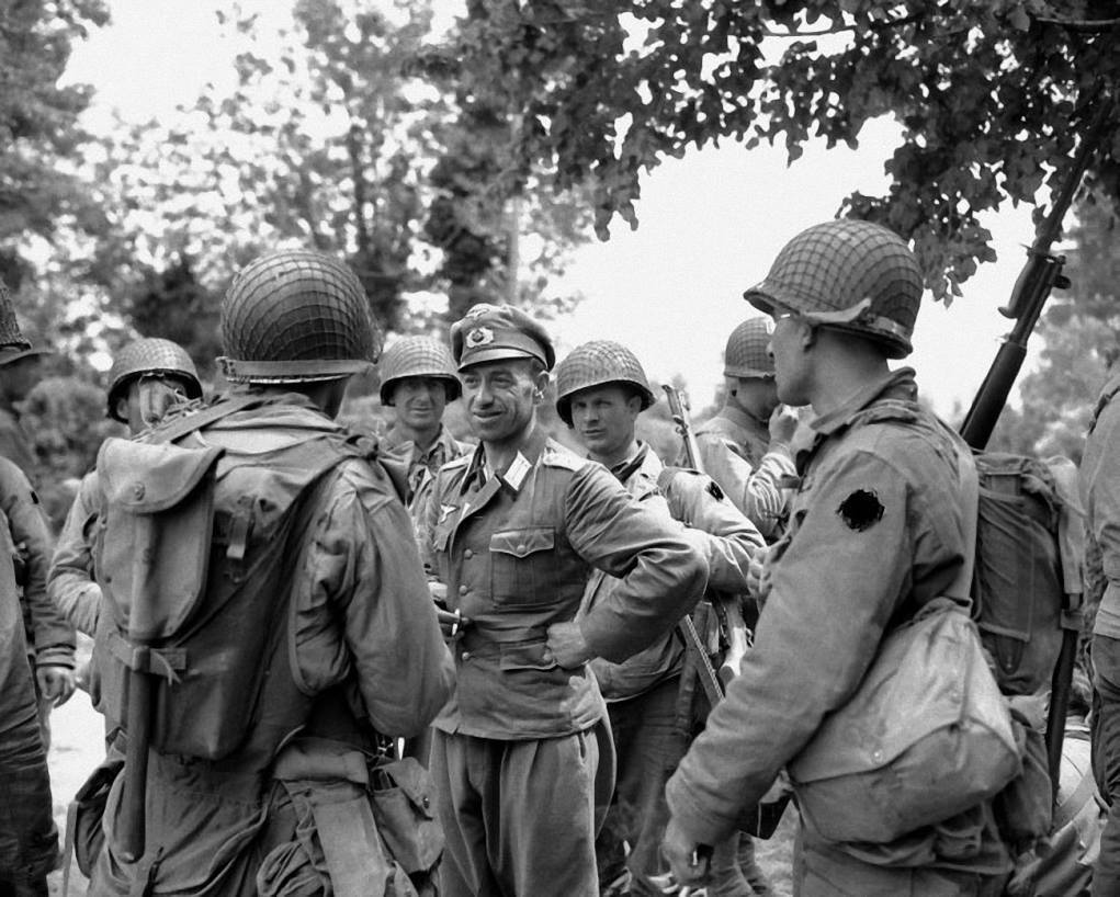 ミリタリー WWII German POW Camp 1944/45 U.S. Army C German