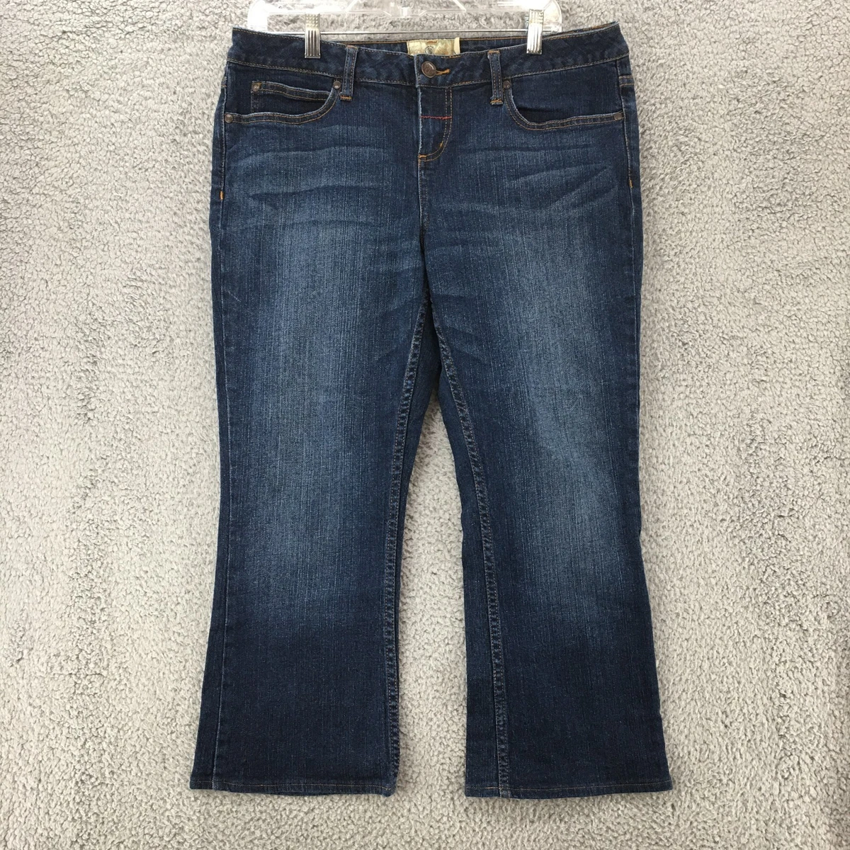 American Eagle Bootcut Jeans Womens 15R Blue Medium Wash Denim Mid Rise Zip Fly